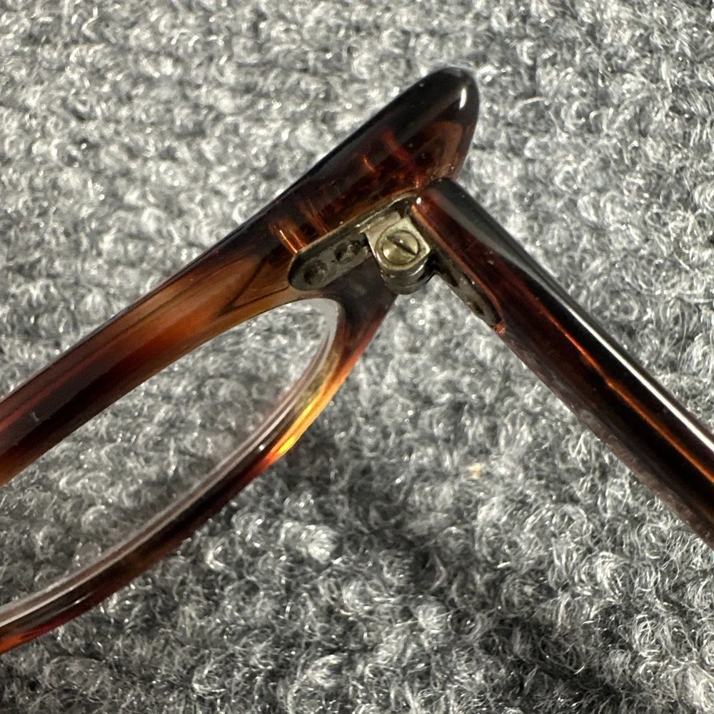 Agnes & Dora frames only